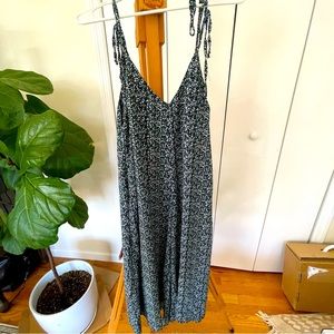 Beach coverup with pockets - loose fit, mid calf length